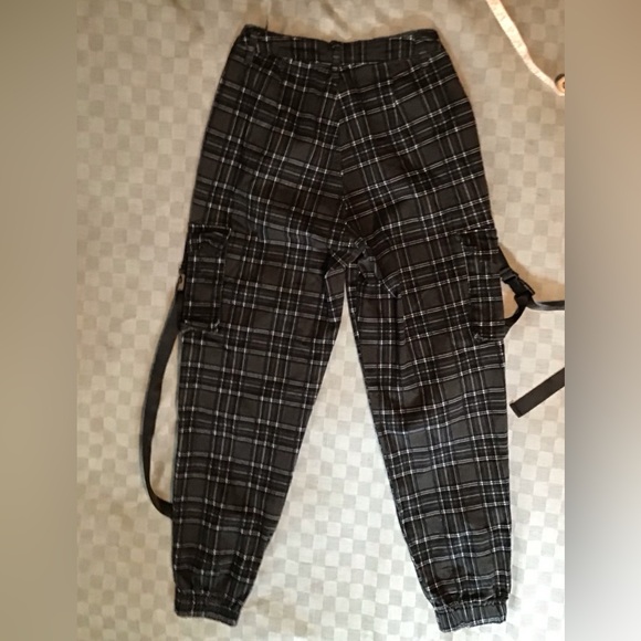 American Bazi Gray Plaid Bondage Cargo Pants - Picture 3 of 10